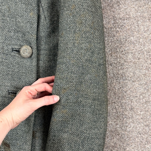 Grey jacket - Picture 8 of 14